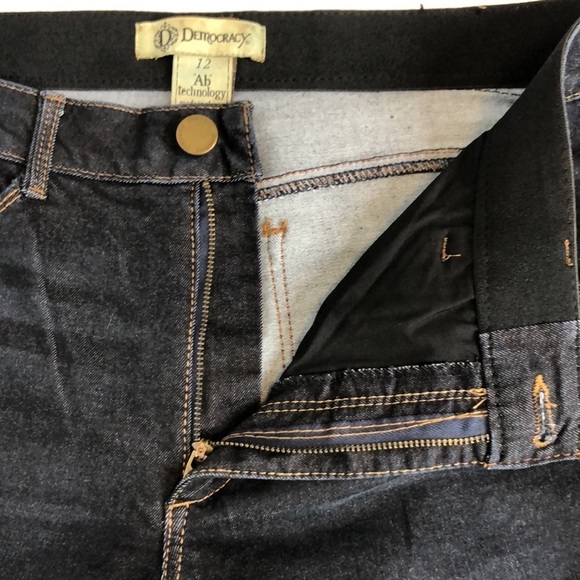 Democracy “AB” Technology Booty Lift Dark Blue Straight Leg Plus Jeans Size 12 - Picture 9 of 14